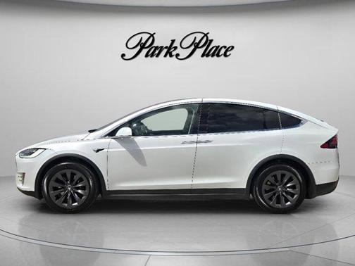 2018 Tesla Model X 75D