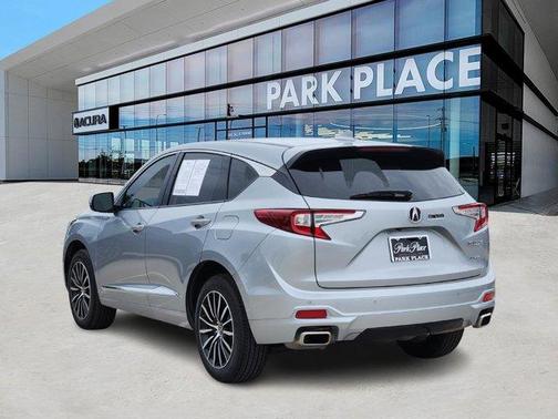 2025 Acura RDX Advance Package