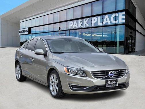 2016 Volvo S60 T5 Premier