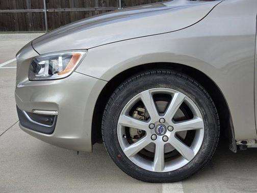 2016 Volvo S60 T5 Premier