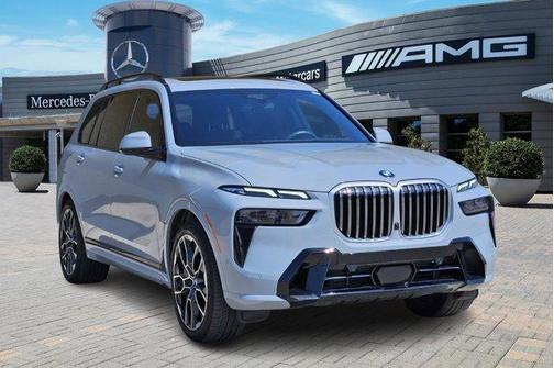 2024 BMW X7 xDrive40i