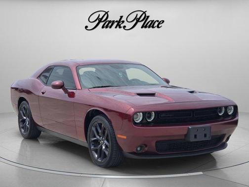 Octane Red Pearlcoat 2021 Dodge Challenger SXT