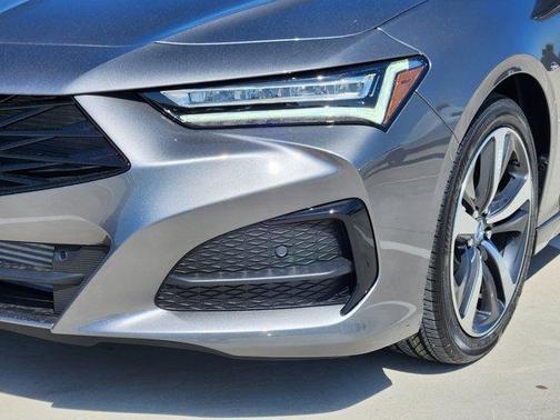 2025 Acura TLX Technology