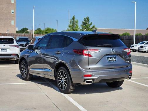 2025 Acura RDX Advance Package