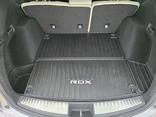 Liquid Carbon Metallic 2026 Acura RDX A-Spec Advance Package
