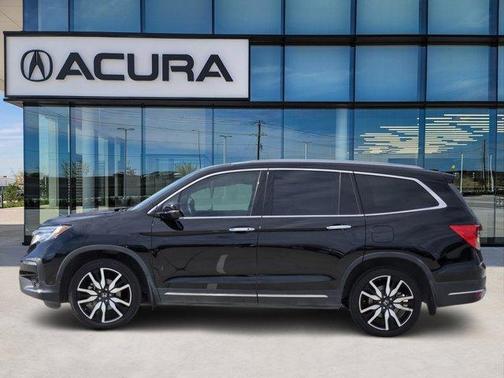 2022 Honda Pilot Touring 8-Passenger