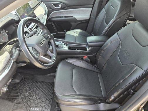 Diamond Black 2022 Jeep Compass Latitude Lux