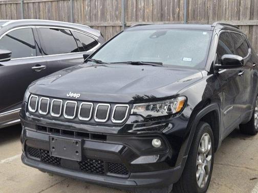 Diamond Black 2022 Jeep Compass Latitude Lux
