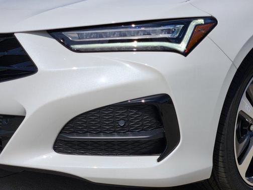 2025 Acura TLX Technology