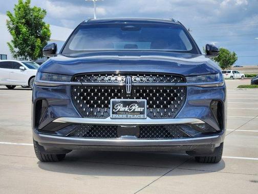 2024 Lincoln Nautilus Black Label
