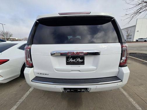 2017 GMC Yukon Denali