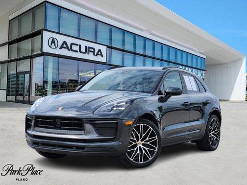 2024 Porsche Macan Base
