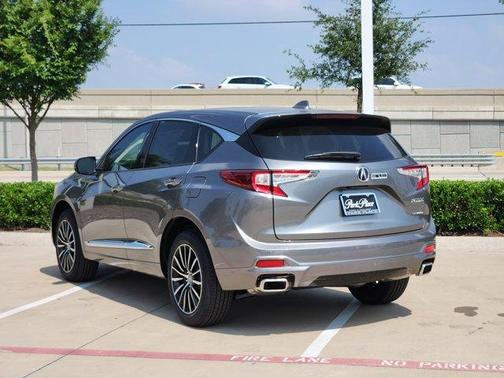 2025 Acura RDX Advance Package