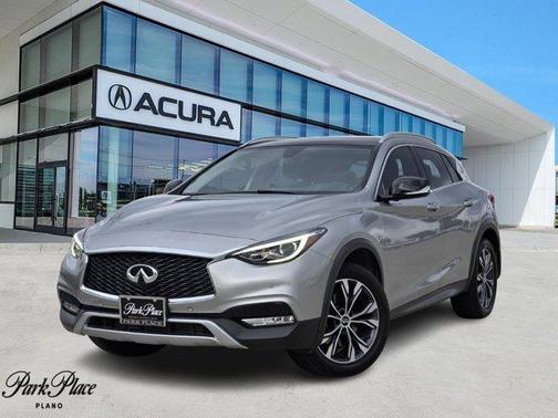 2018 INFINITI QX30 Premium