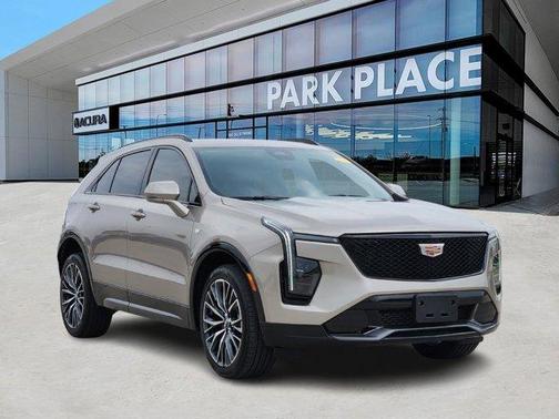 2024 Cadillac XT4 Sport