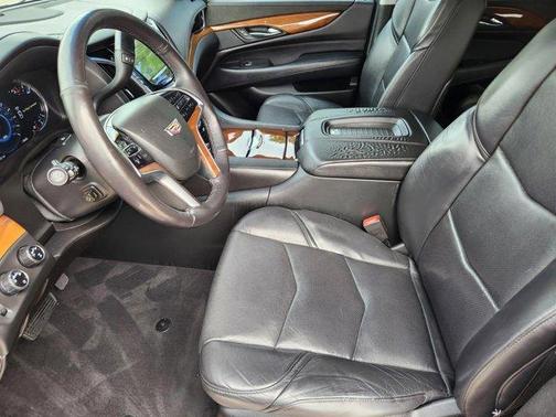Crystal White Tri-Coat 2018 Cadillac Escalade ESV Premium Luxury