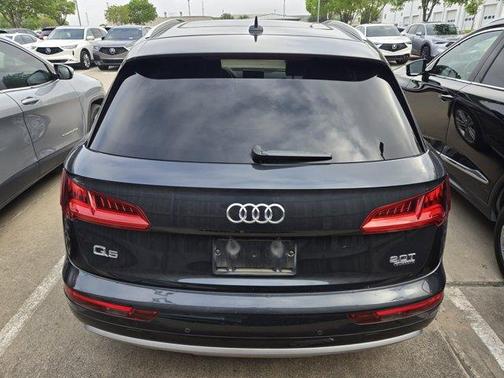 Manhattan Gray Metallic 2018 Audi Q5 2.0T Tech Premium