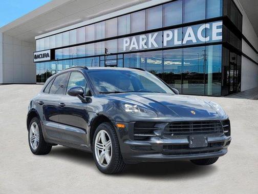 2019 Porsche Macan Base