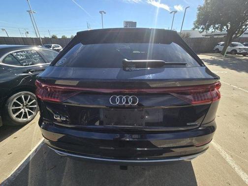 2023 Audi Q8 55 Premium