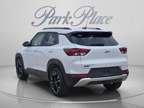 Summit White 2023 Chevrolet Trailblazer LT
