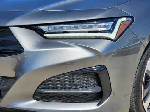 2025 Acura TLX Technology
