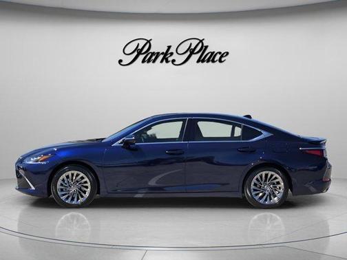 2025 Lexus ES 350 Ultra Luxury