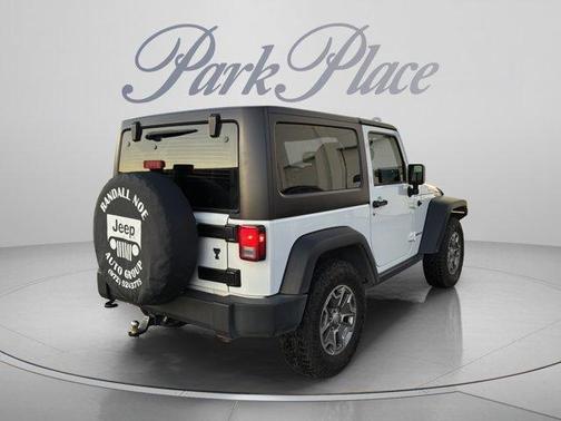 Bright White Clearcoat 2016 Jeep Wrangler Rubicon