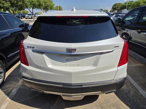 2019 Cadillac XT5 Platinum