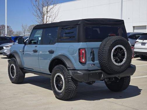 2021 Ford Bronco Badlands