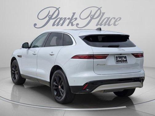 Yulong White 2021 Jaguar F-PACE S