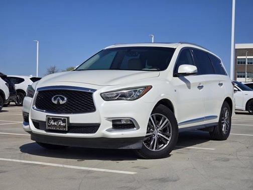 2016 INFINITI QX60 Base