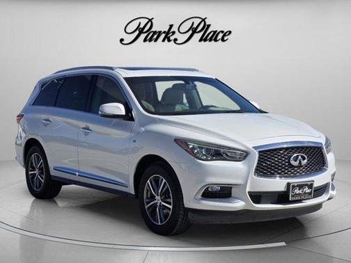 2016 INFINITI QX60 Base