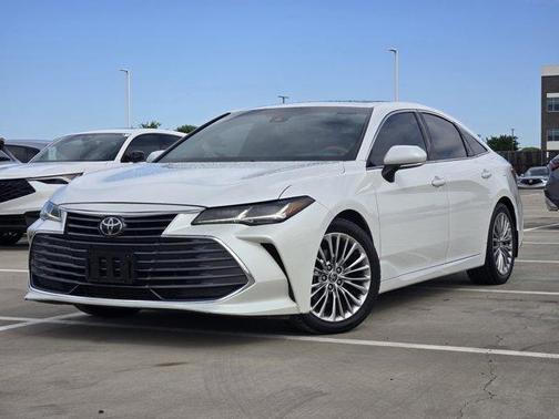 Wind Chill Pearl 2022 Toyota Avalon Limited