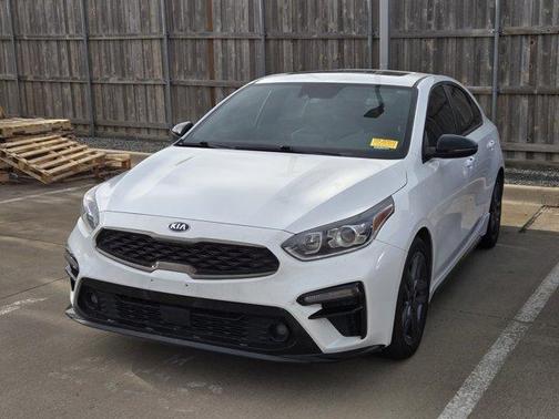 Snow White Pearl 2021 Kia Forte GT-Line