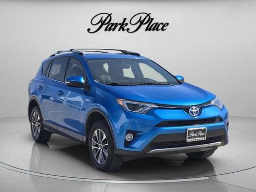 2016 Toyota RAV4 Hybrid XLE