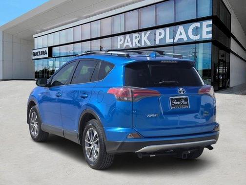 2016 Toyota RAV4 Hybrid XLE