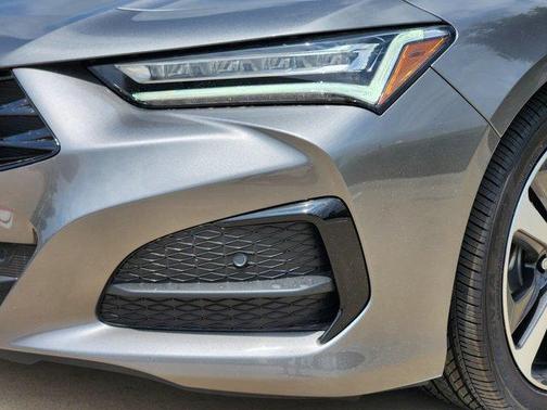 2025 Acura TLX Technology