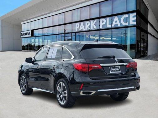 2017 Acura MDX 3.5L w/Advance Package