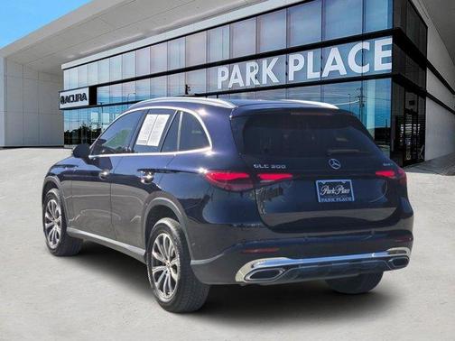 2024 Mercedes-Benz GLC 300 Base 4MATIC