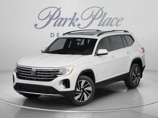 Opal White Pearl 2026 Volkswagen Atlas 2.0T SE