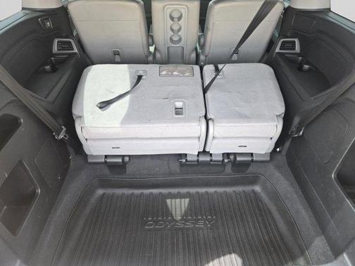 Lunar Silver Metallic 2019 Honda Odyssey EX-L