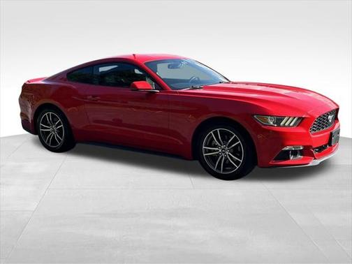 2015 Ford Mustang EcoBoost Premium
