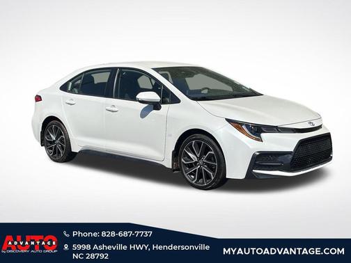Blizzard Pearl 2021 Toyota Corolla SE