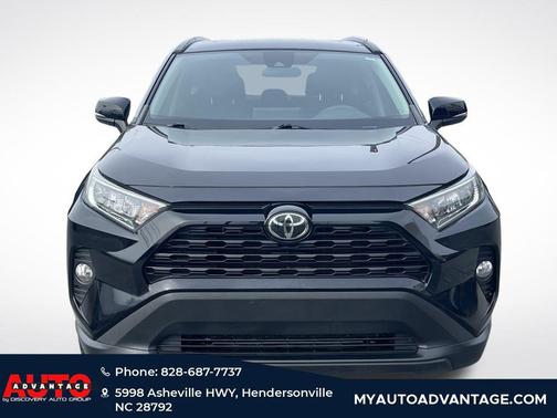 2020 Toyota RAV4 XLE