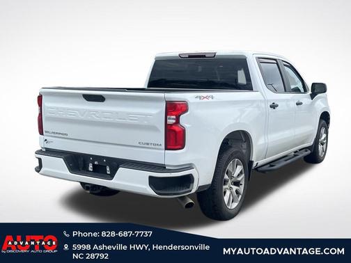 Summit White 2019 Chevrolet Silverado 1500 Custom