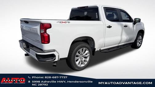 Summit White 2019 Chevrolet Silverado 1500 Custom