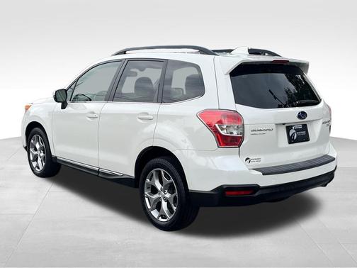 2016 Subaru Forester 2.5i Touring