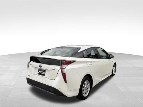2018 Toyota Prius Four