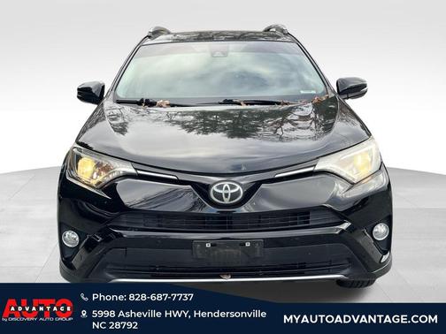 2017 Toyota RAV4 XLE Premium