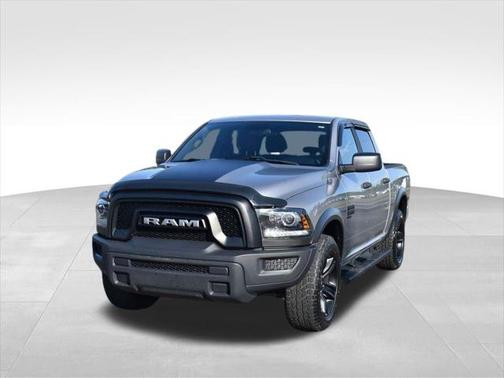 2021 RAM 1500 Classic Warlock Crew Cab 4x4 5'7' Box